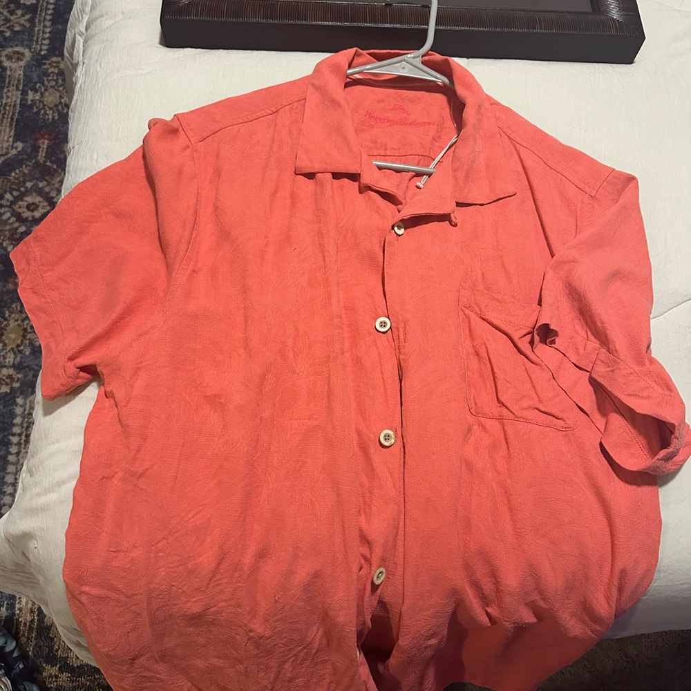 Tommy Bahama Coral Casual Button Down Shirt